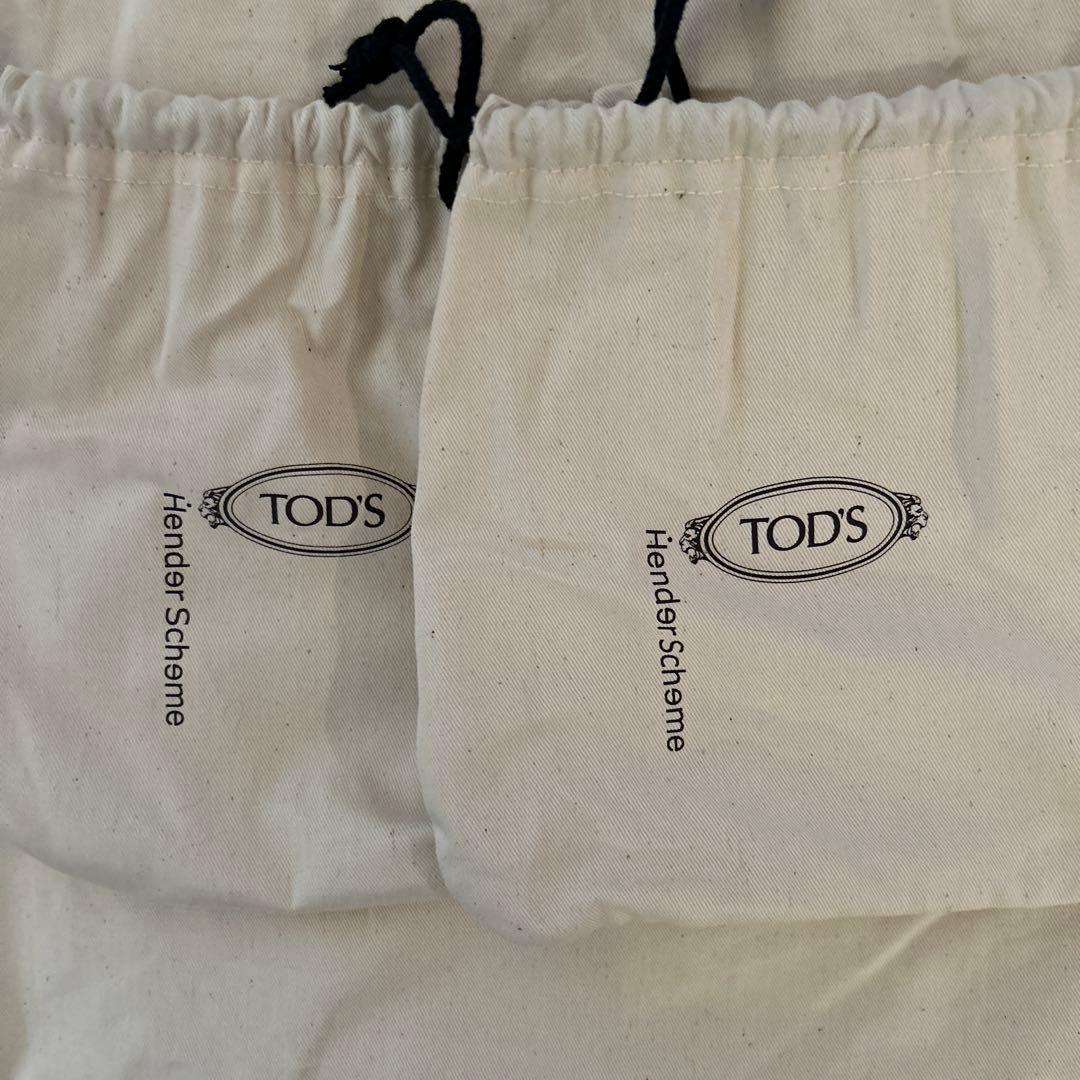 トッズ×エンダースキーマ　黒スエード丸型バッグ