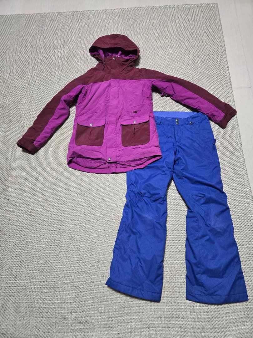 BURTON バートン スノーボードウェア ガールズ　Mサイズ　140