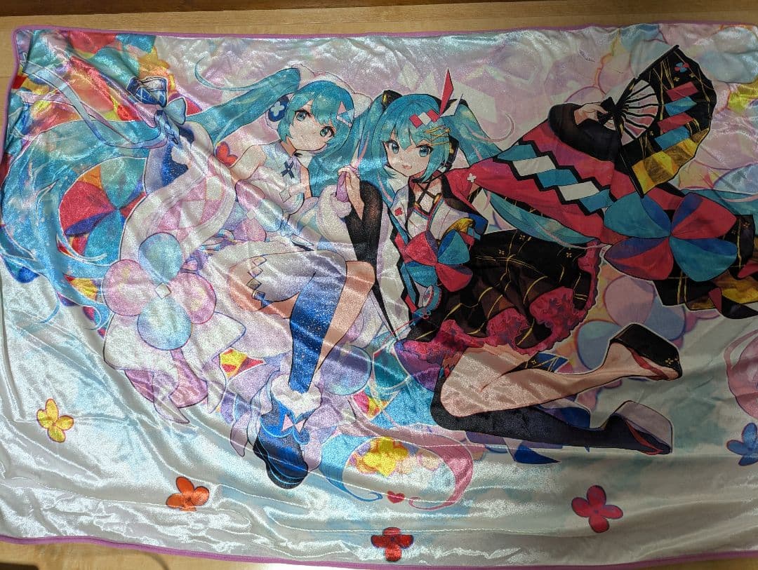初音ミク　マジカルミライ2020 ふわふわBIGブランケット