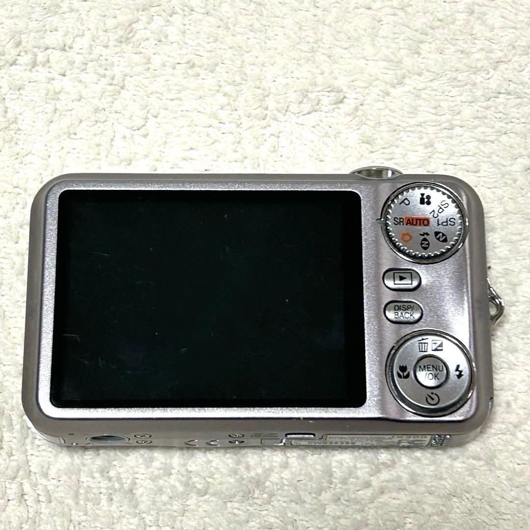 【美品 動作OK やや訳アリ】富士フイルム FinePix JX200 シルバー