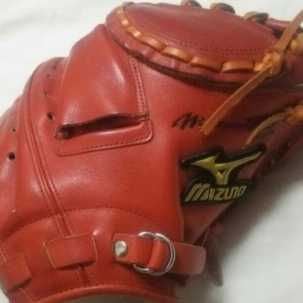 硬式キャッチャーミットオーダー刺繍入り