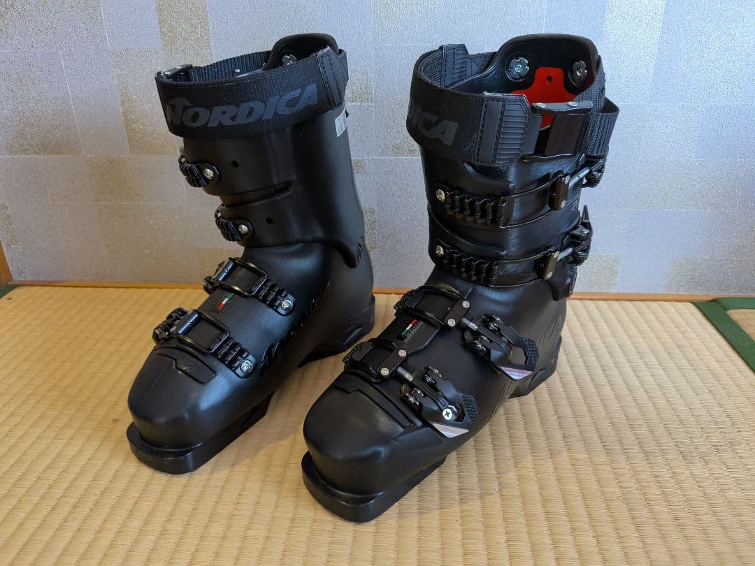 Nordica Dobermann 5 RD-SOFT LC 25cm シェル