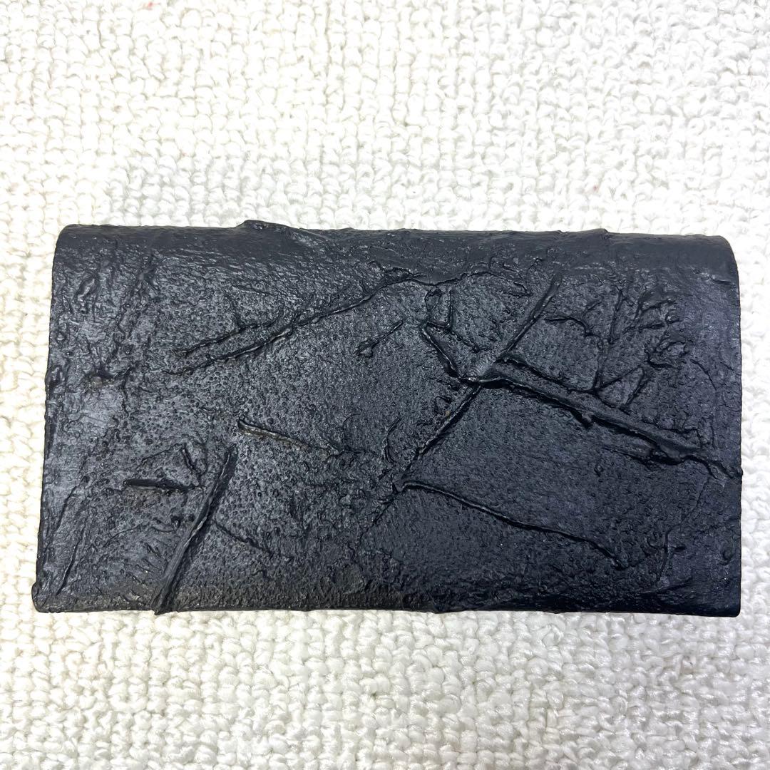 【美品】カガリユウスケ カードケース 黒壁 牛革 漆喰 パテ 名刺入れ