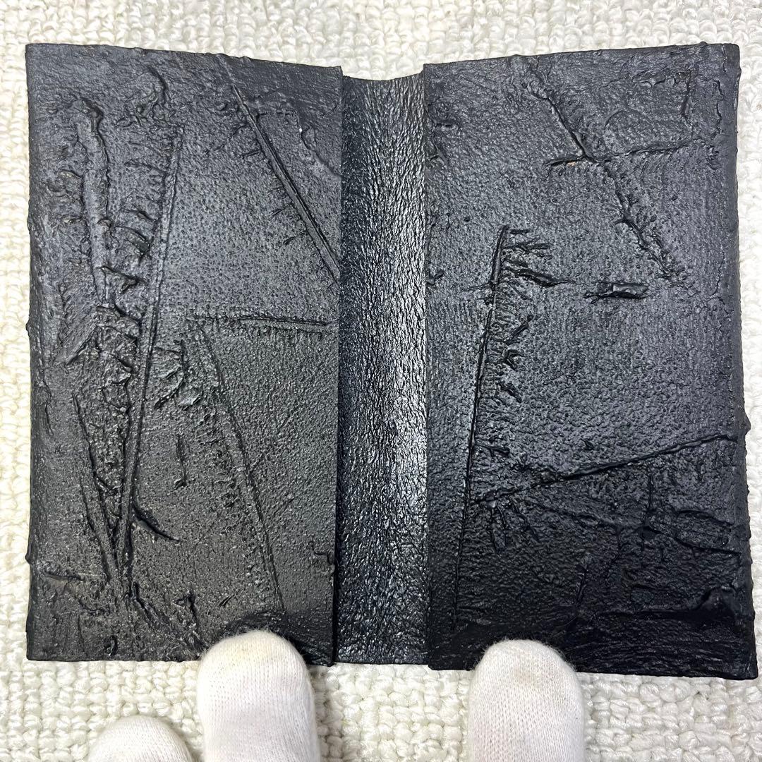 【美品】カガリユウスケ カードケース 黒壁 牛革 漆喰 パテ 名刺入れ