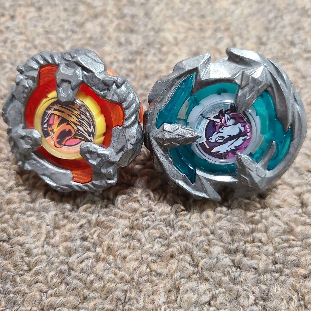 8*番様 【ベイブレードBAYBRADE X 】ブレード・ビット各１７個・ラチェ