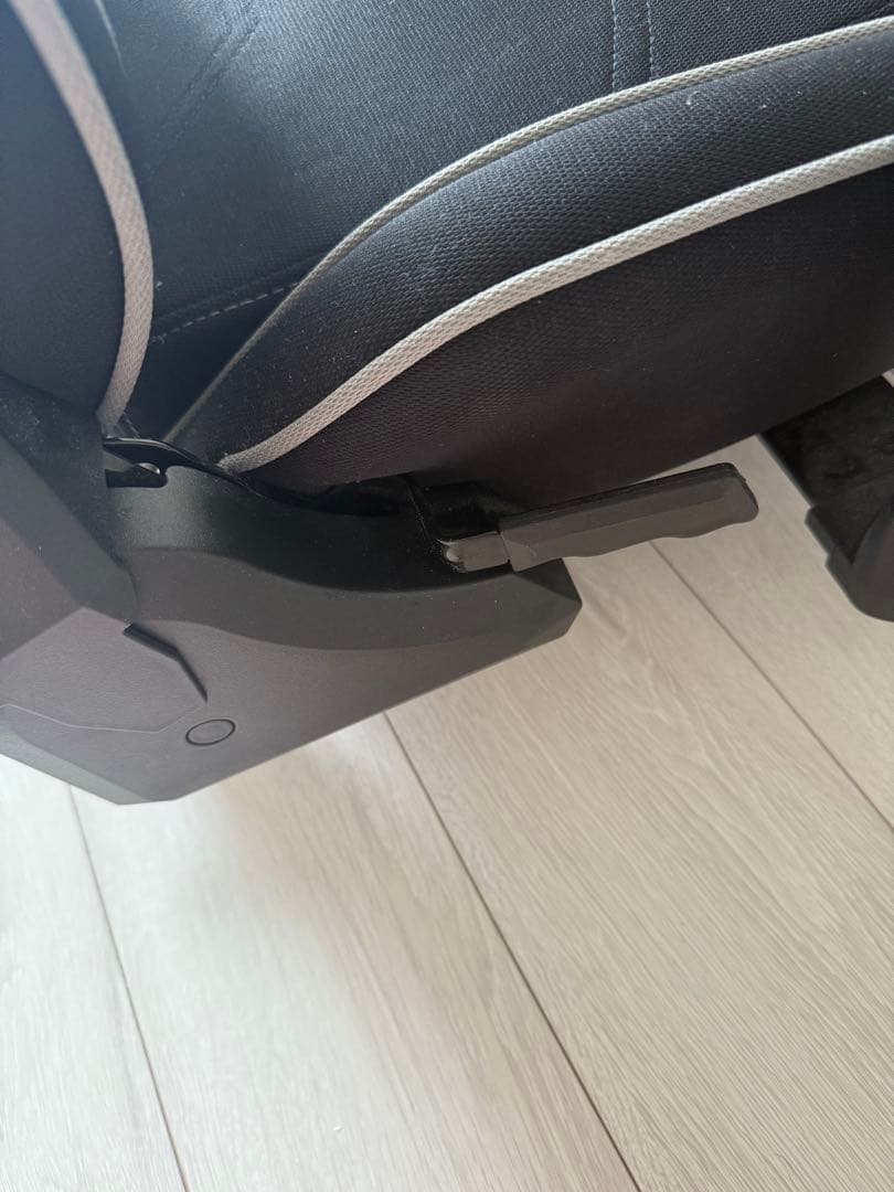 バウヒュッテ ゲーミング座椅子GX-571-BK