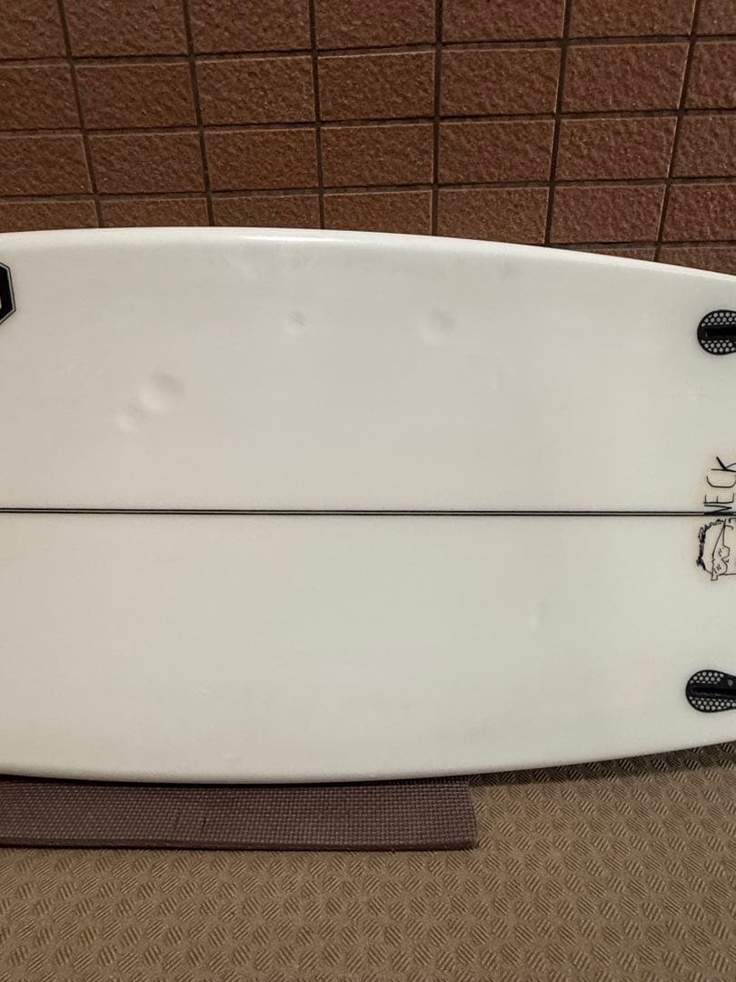 y　 アルメリック　5’8”ネックベアード2 USシェイプ日本正規品