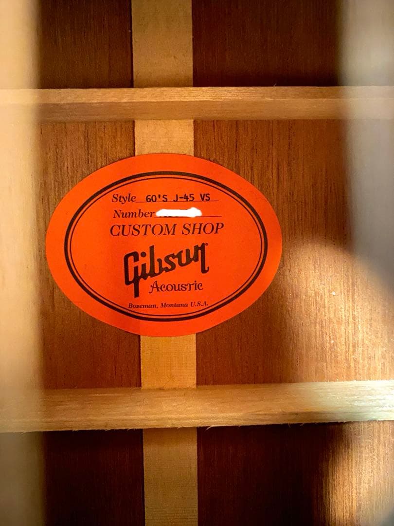 Gibson 1960s J-45 Custom Shop製