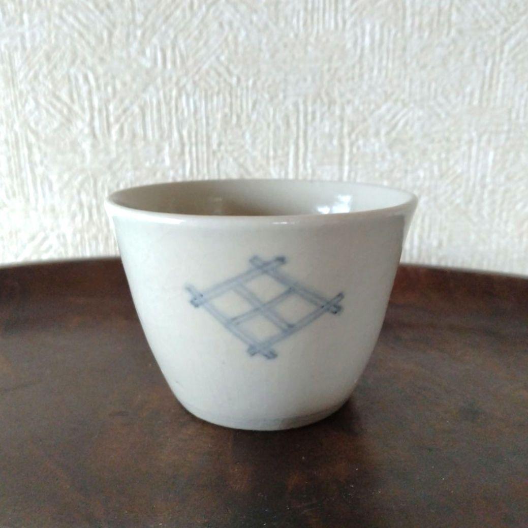 古伊万里白磁染付格子井桁文蕎麦猪口底上江戸時代