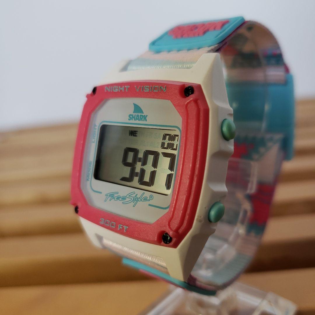 Freestyle フリースタイル 腕時計 シャーク クラシック ピンク 白