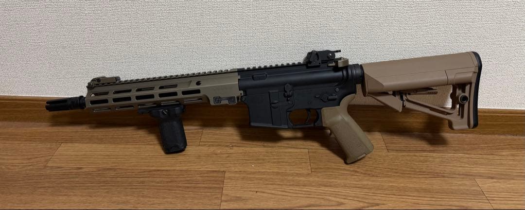 東京マルイ 次世代電動ガンM4 URG-1