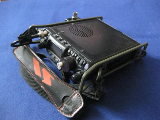 FT-817/FT-818 PORTABLE ZERO+サイドアンテナ基台