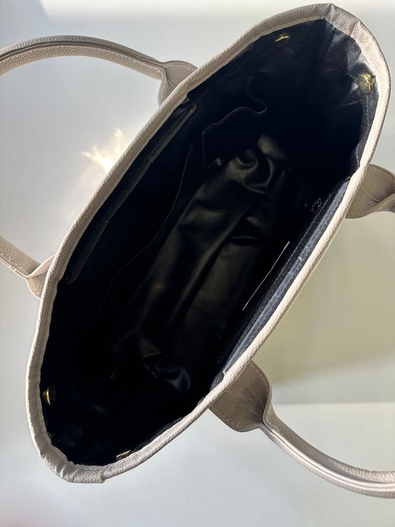 【新品未使用】サイズ(縦:20横:33マチ:13)カートバックラッセルノ2136