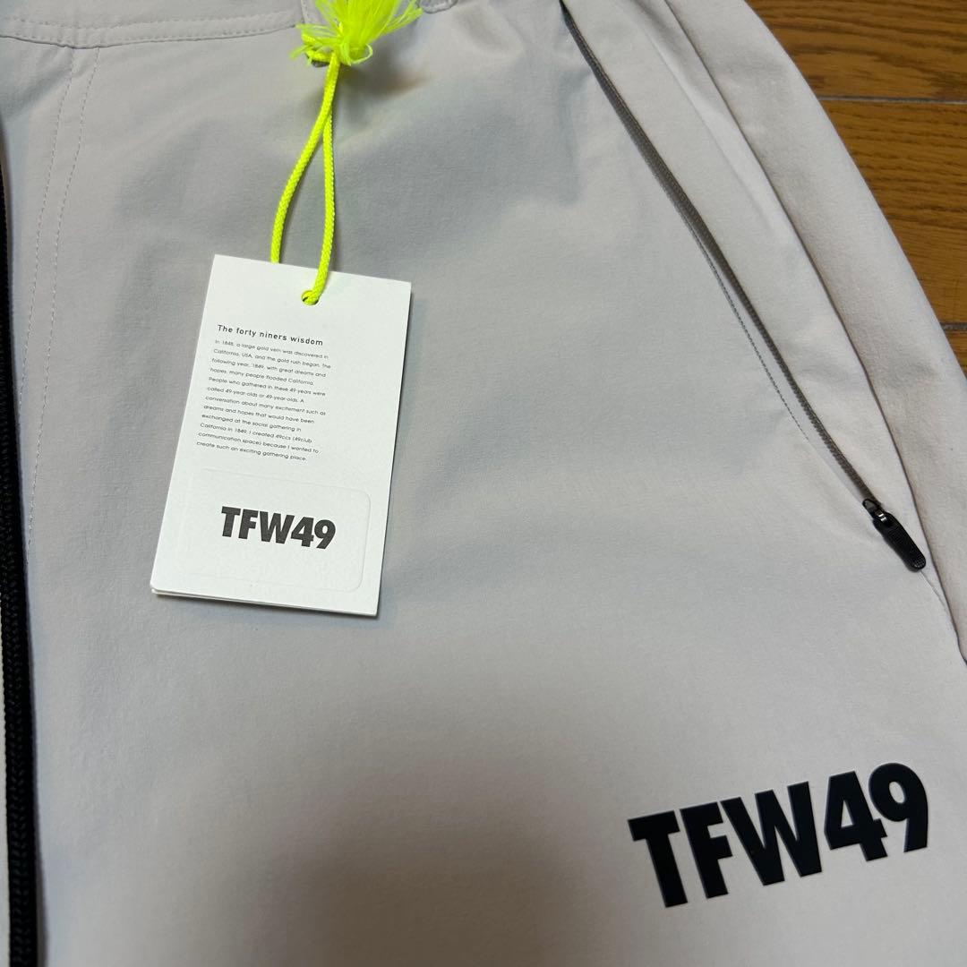 【新品】　TFW49 OCTA ZIP PANTS ライトグレー