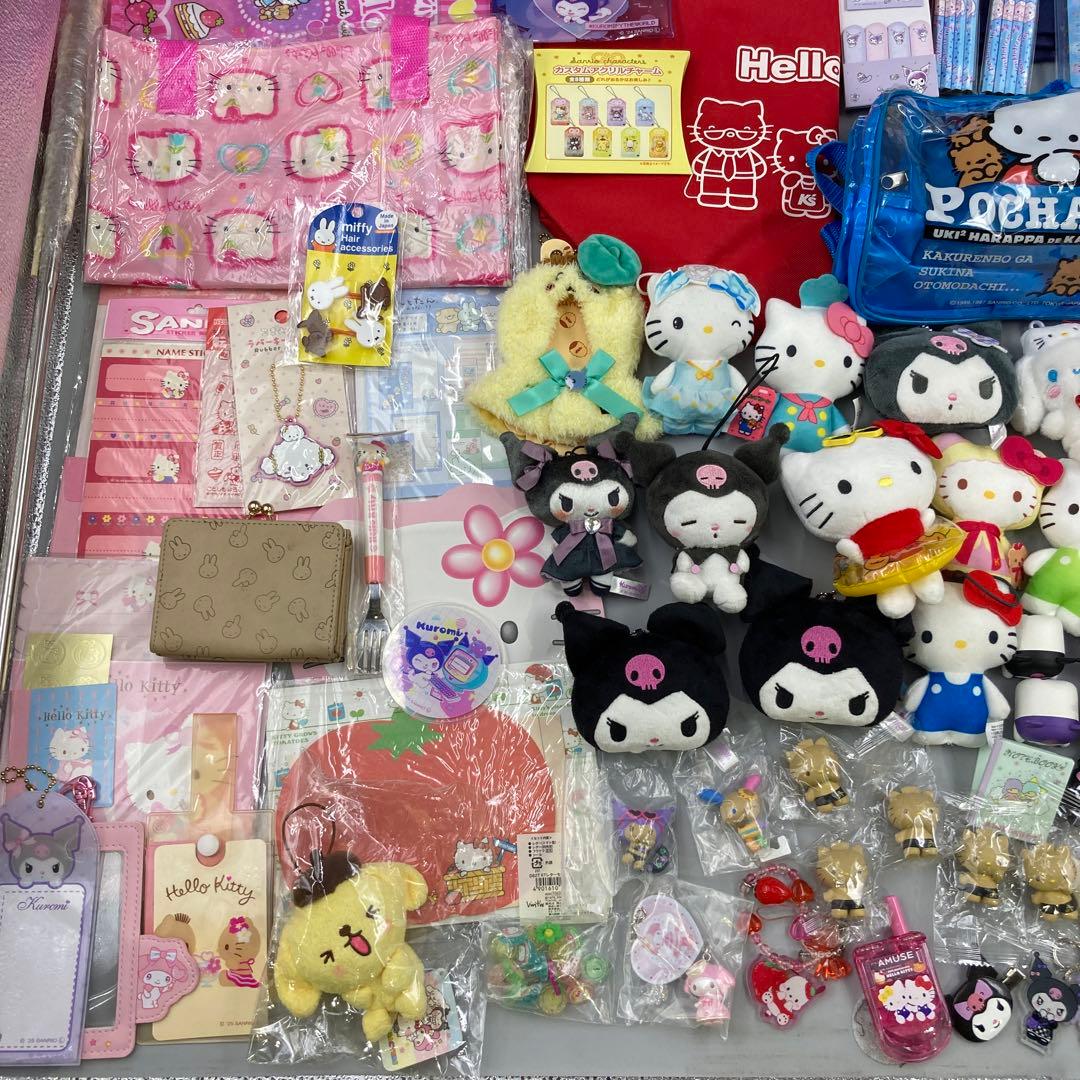 ★サンリオ マイメロディ ハローキティ まとめ売り 200点以上
