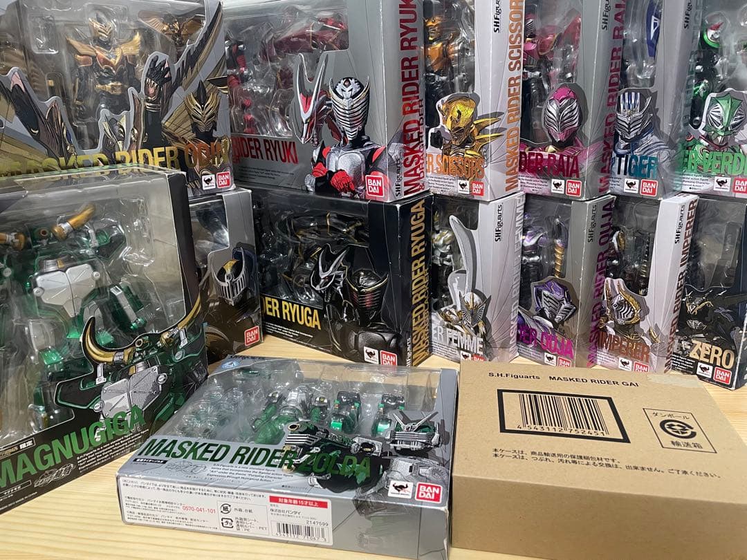 仮面ライダー龍騎 フィギュアーツ 15体セット 真骨彫 s.h.figuarts
