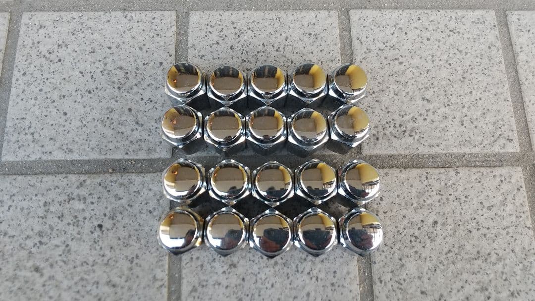 15インチ ブラック スポークホイール スタッドレスタイヤの4本セット