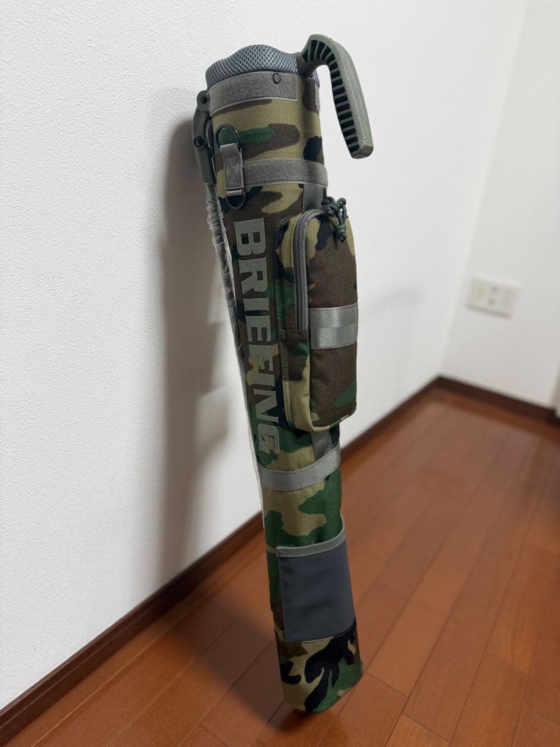 ⭐︎新品未使用品　BRIEFING 迷彩 セルフスタンドサブバック⭐︎