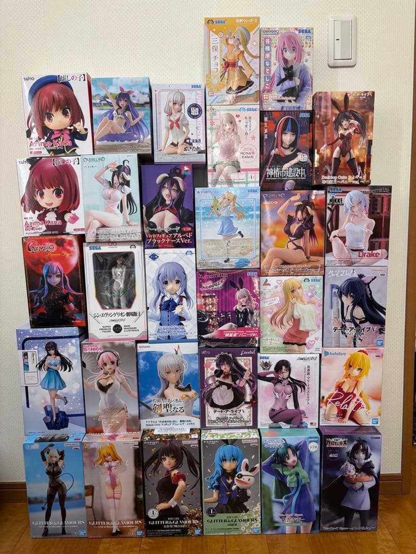 ①美少女フィギュアまとめ売り　32体セット