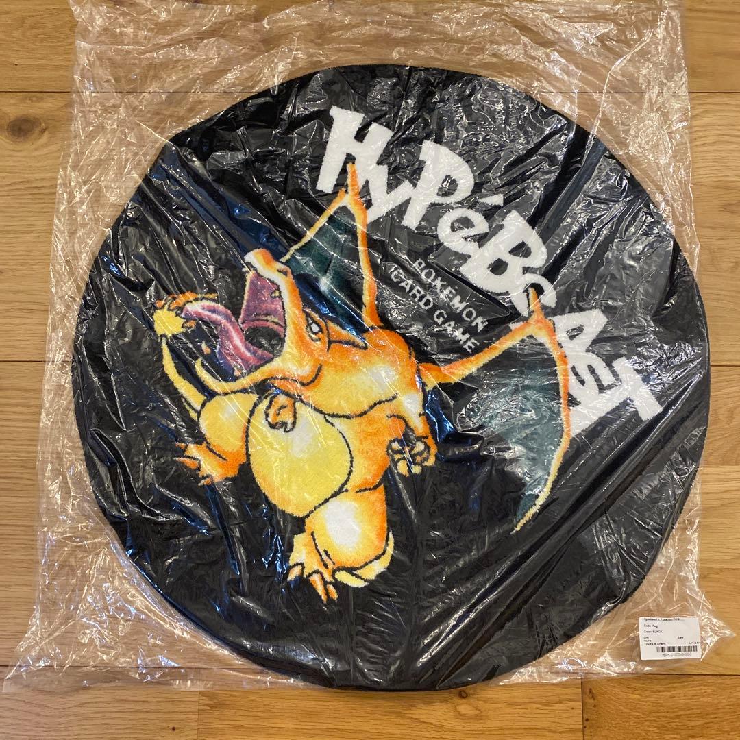 HYPEBEAST x ポケモン 25周年 リザードン ラグ