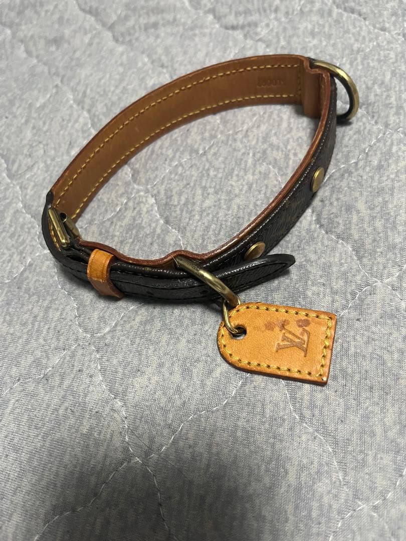 ルイ・ヴィトン ペット用　首輪　LV