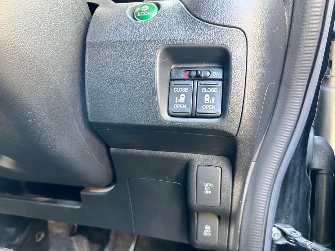 ホンダ★N-BOXカスタム★後期★車検【令和9年7月15日】スチールベルト音あり