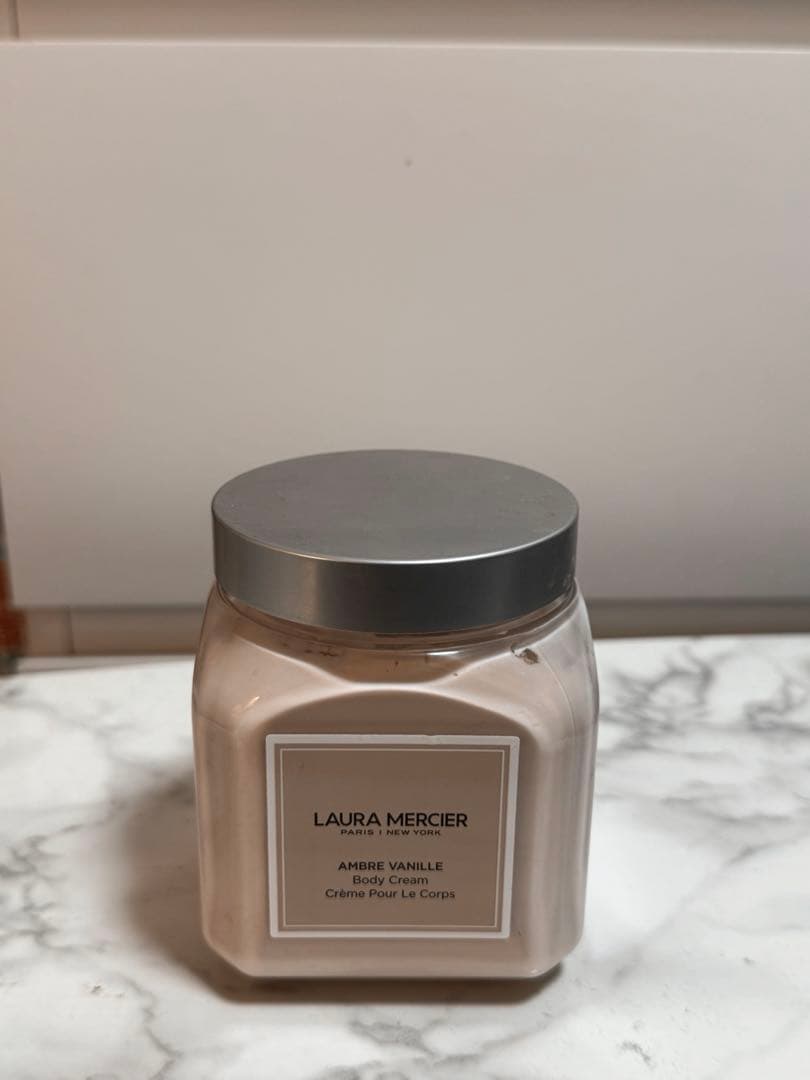 LAURA MERCIER AMBER VANILLE ボディクリーム 340g