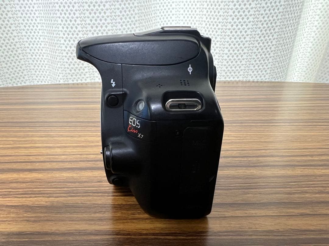 ゆ*中様 Canon EOS Kiss X7 デジタル一眼レフカメラ　キャノン