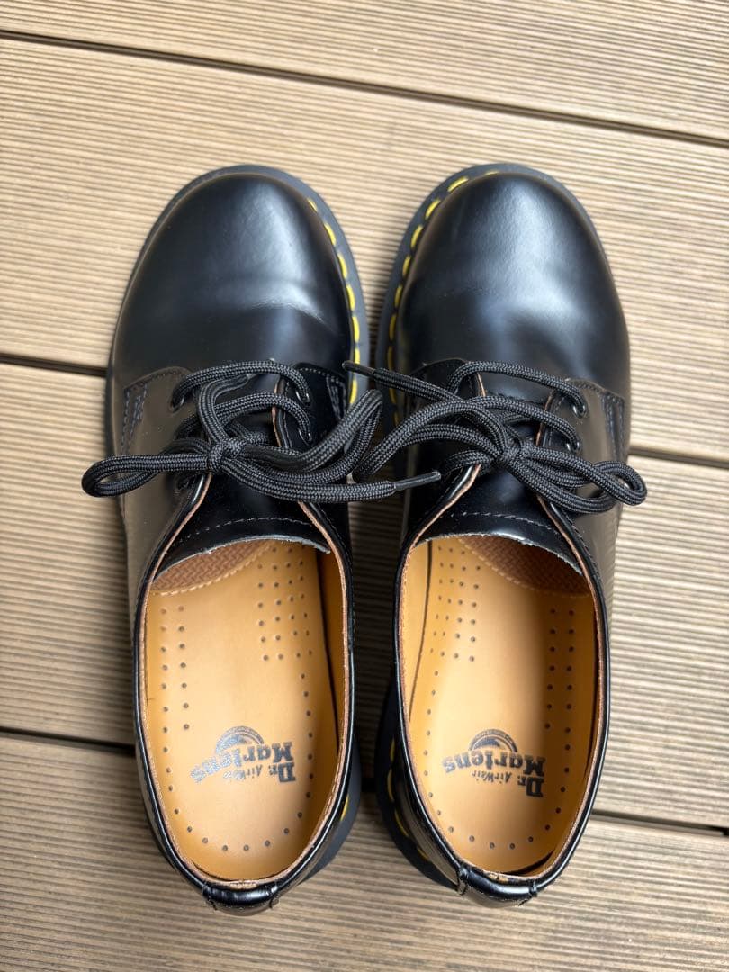 ドクターマーチン 3ホール 24cm