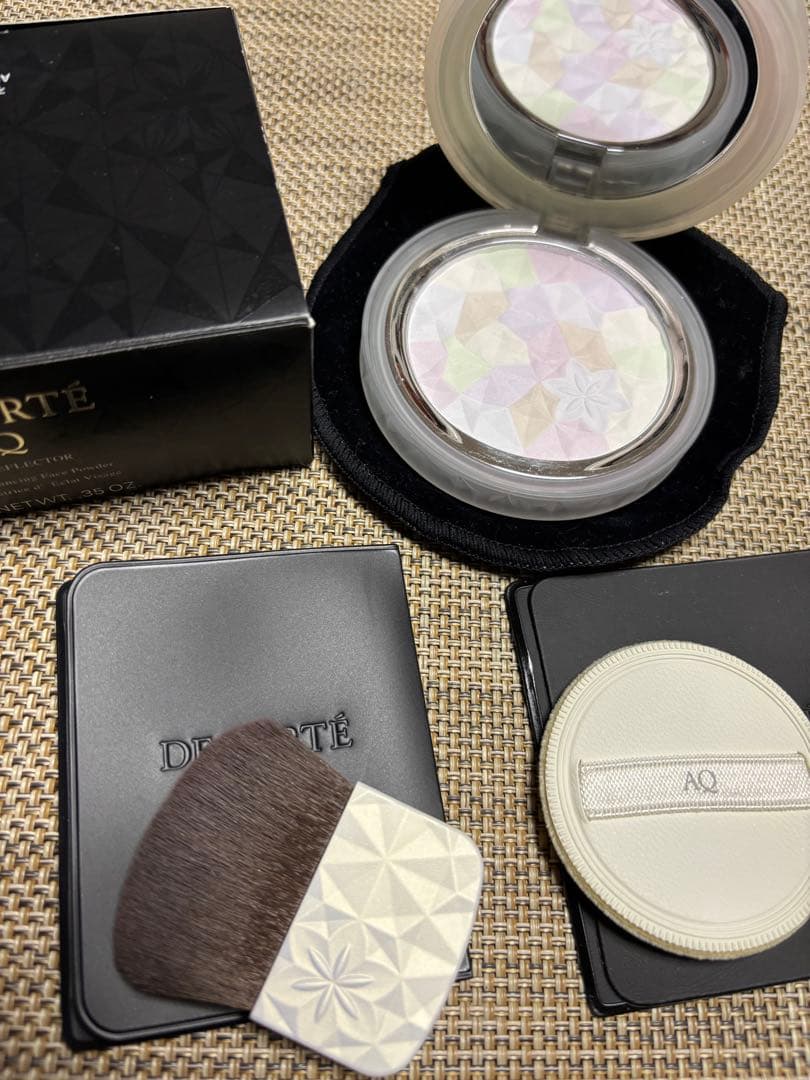 コスメデコルテ　AQ オーラリフレクター