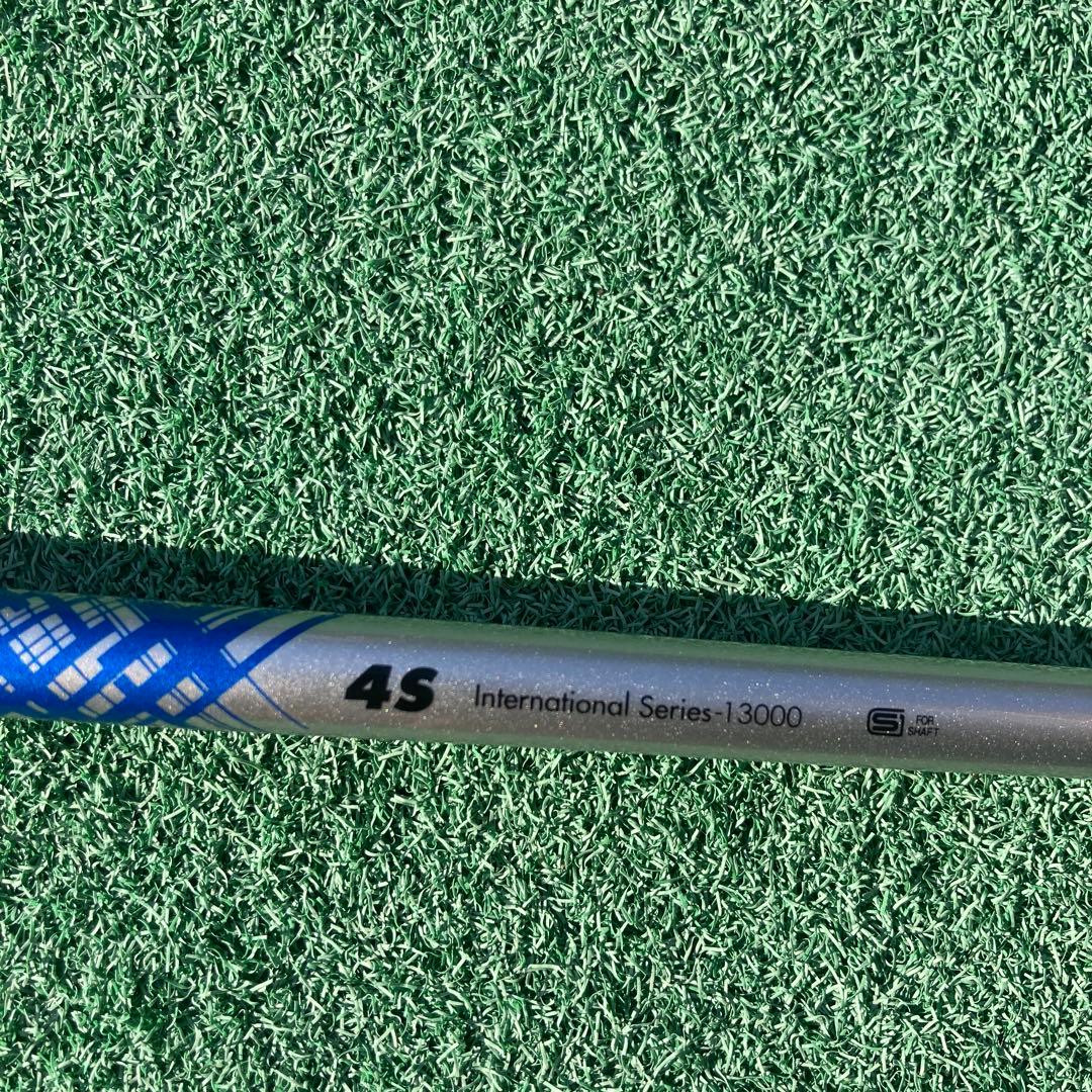 ATTAS KING 4S テーラーメイド ドライバー用