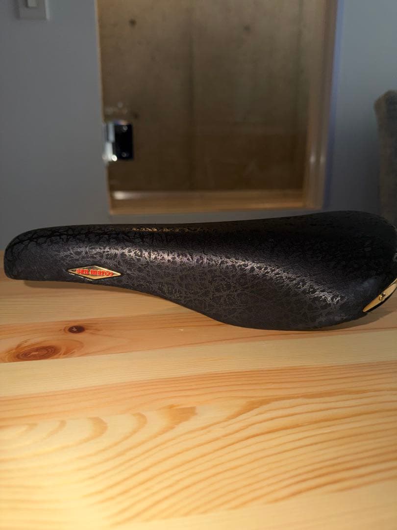 セラ サンマルコ　ロールス　リノレザー　カーボンスチールレール