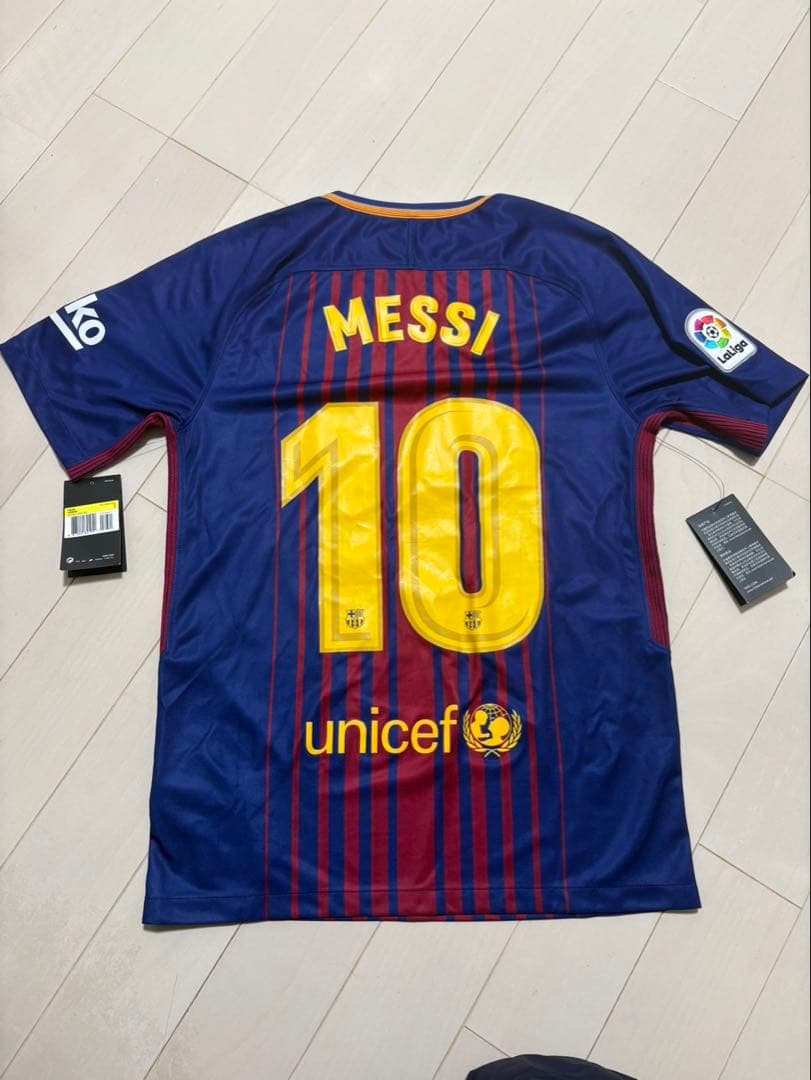 FCバルセロナ メッシ #10 NIKE Aeroswift Authentic