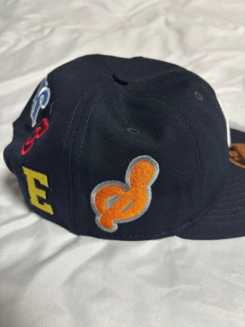 SAINT Mxxxxxx × NEW ERA RC 9FIFTY NYキャップ