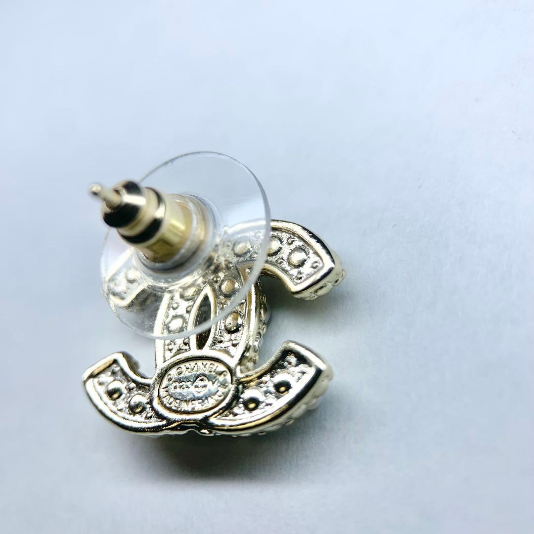 未使用級 CHANEL シャネル ピアス ココマーク パール装飾 片耳 2023