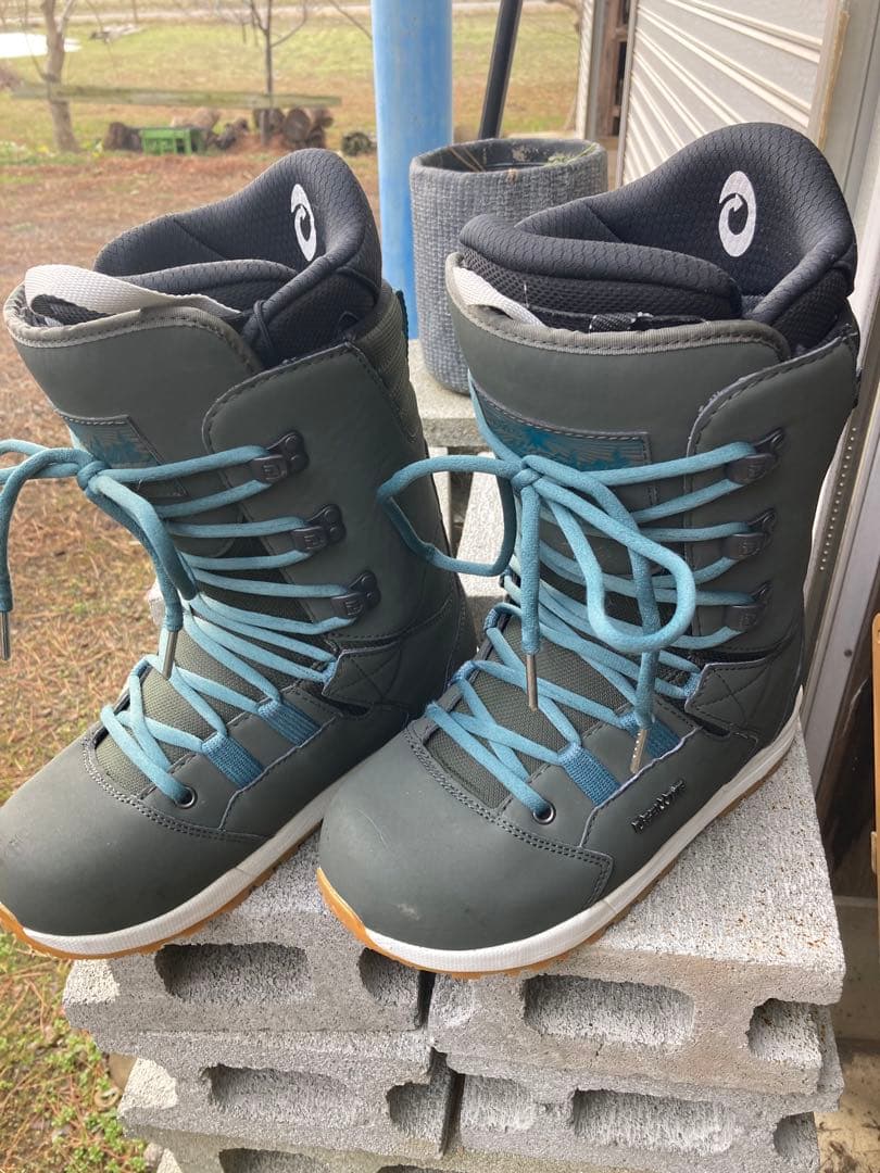 スノーボード deeluxs independent 25.5