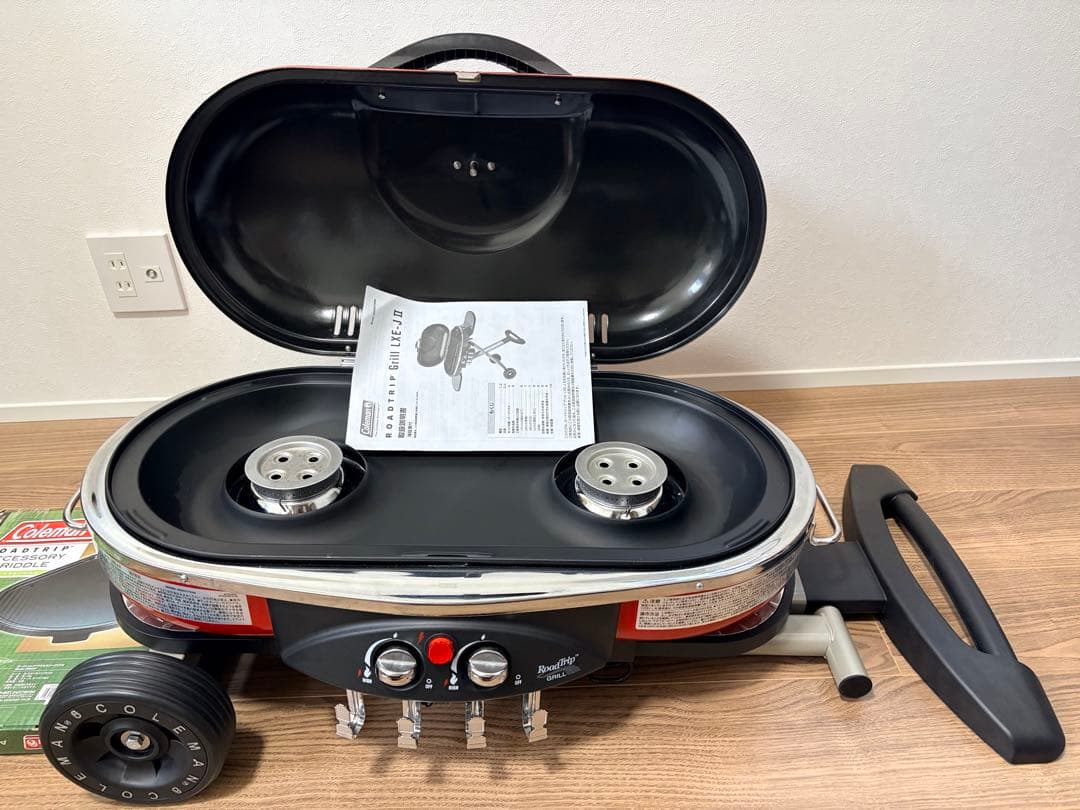 ほぼ新品Coleman RoadTrip 225 コンロ　ガス,プレート付