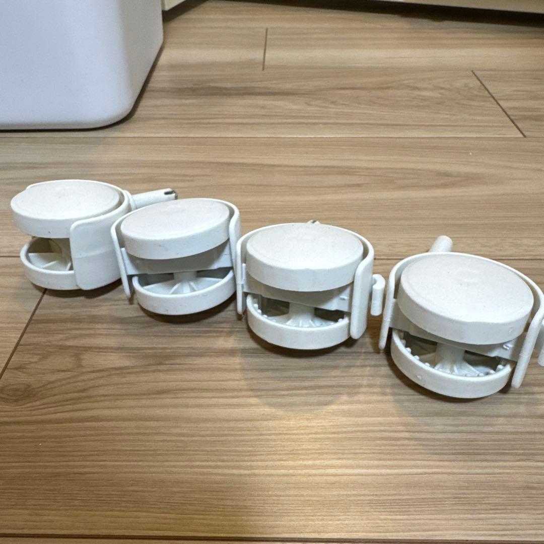 【匿名配送】 カトージ ベビーベッド ミニベビーベッド アイボリー 白