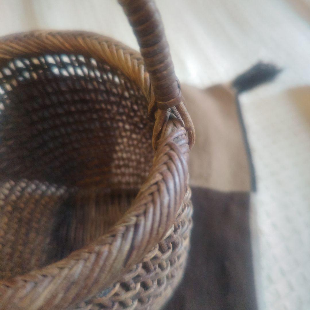 アケビ　木通　籠　バスケット