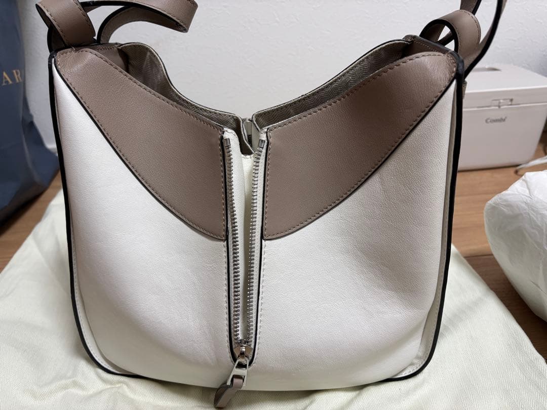 ロエベ ハンモック　スモール