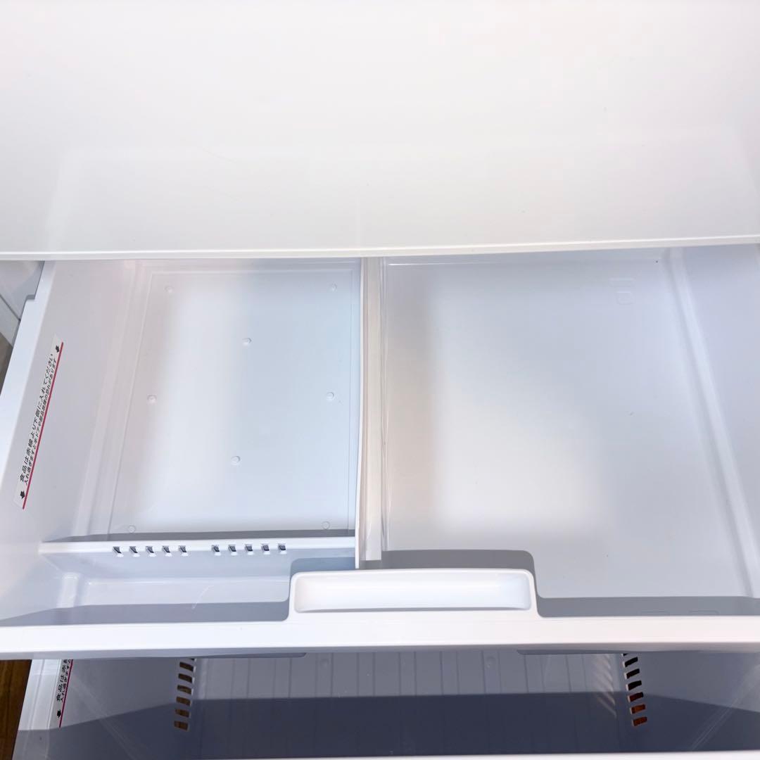 2023年製　三菱 冷蔵庫 330L MR-C33H-W 美品 送料込