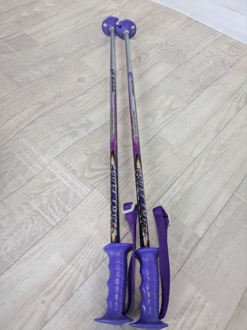 こねずみ　KAZAMA スキー板 ✕ 　ストック　セット