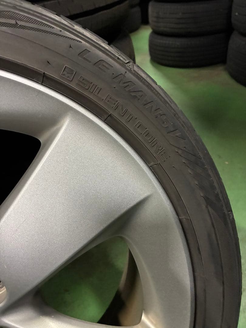 【美品】30プリウスツーリング純正ホイール　タイヤ付き