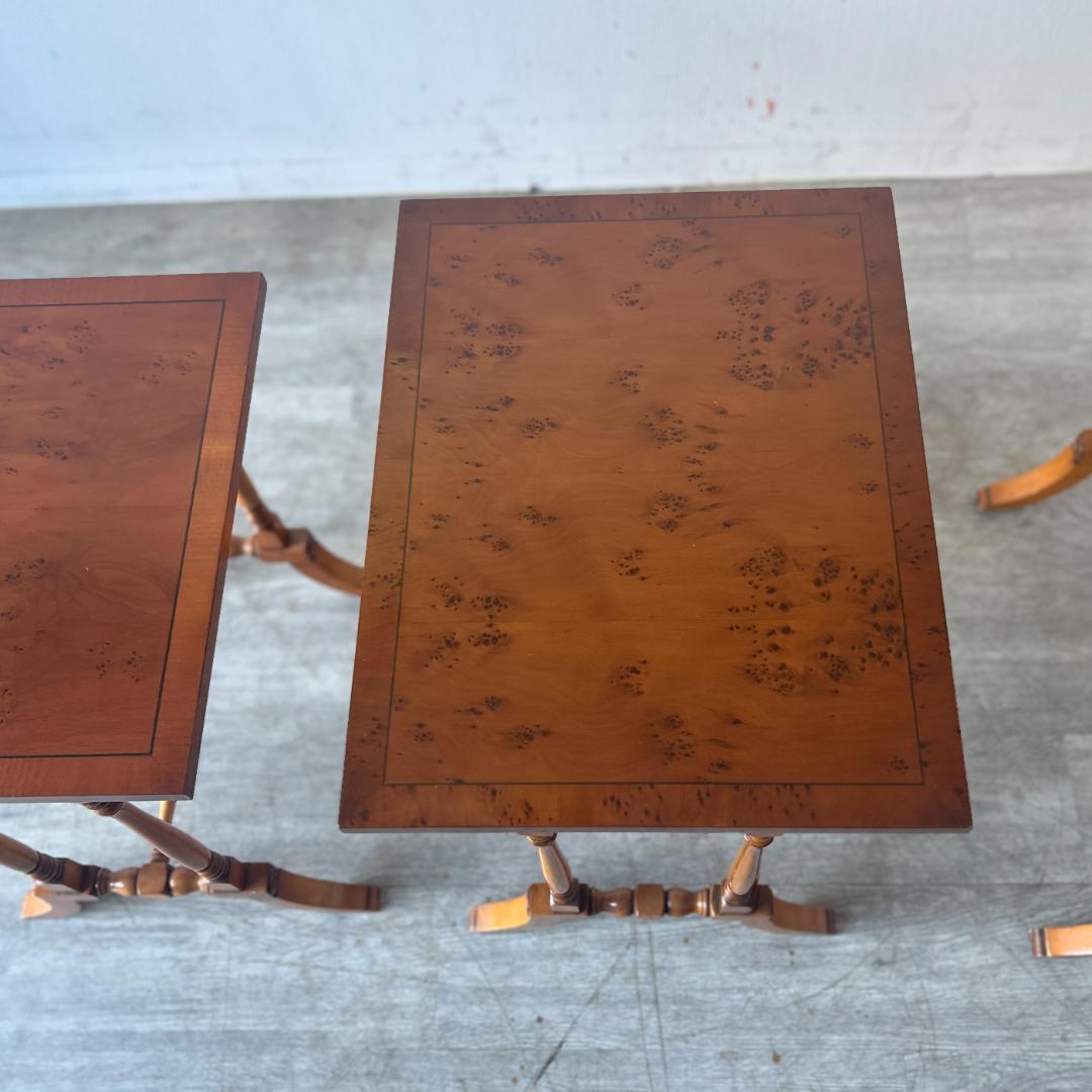 イギリス アンティーク家具 フリップトップ ネストテーブル 1960年 952A