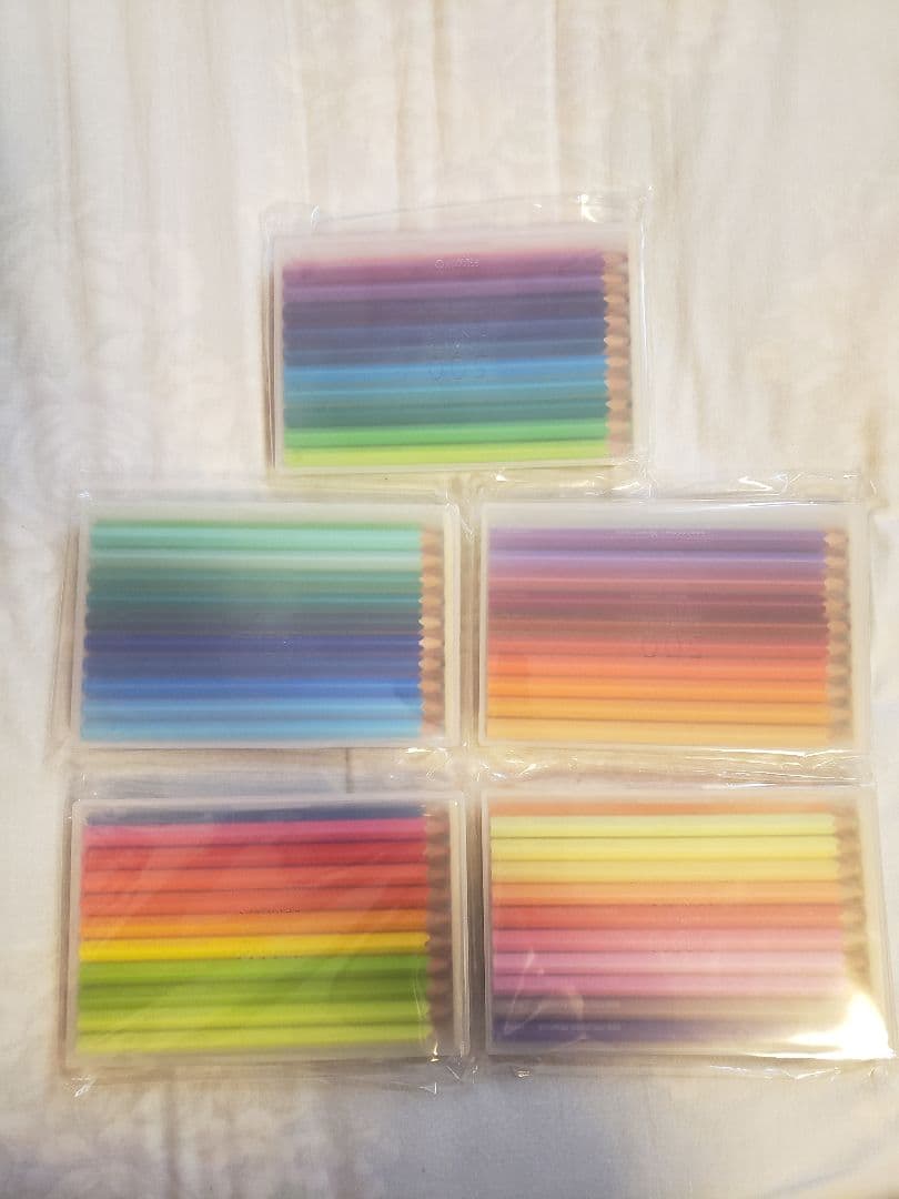 500色の色えんぴつ　TOKYO SEEDS
