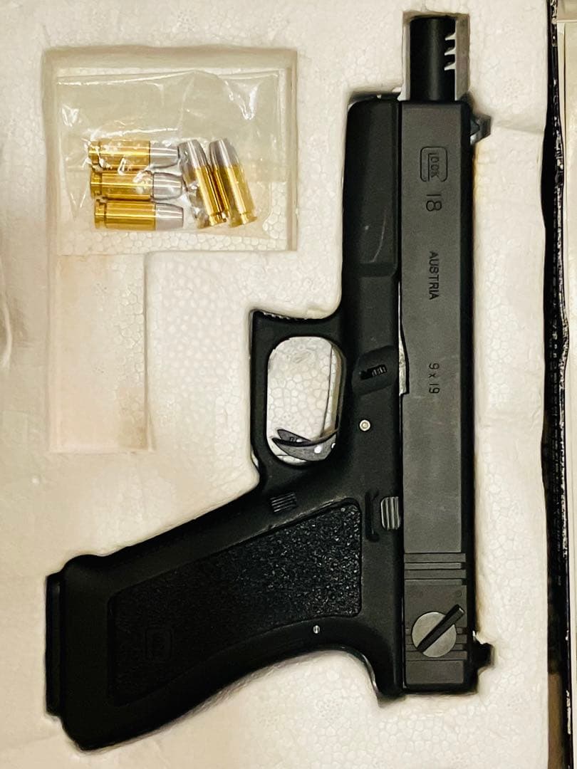 モデルガン　グロック18 タナカワークス　(希少)