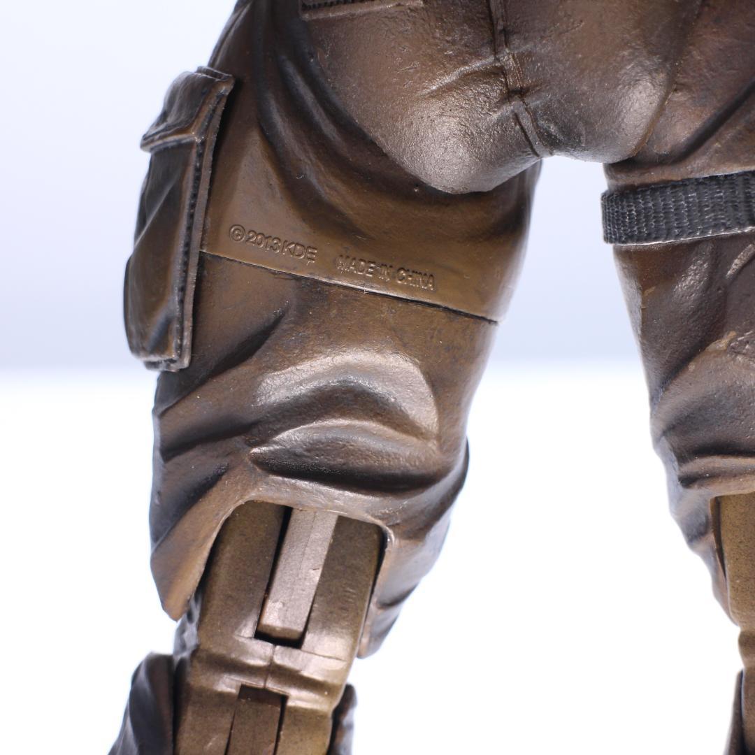 L GEAR SOLID プレイアーツ改 リキッド・スネーク