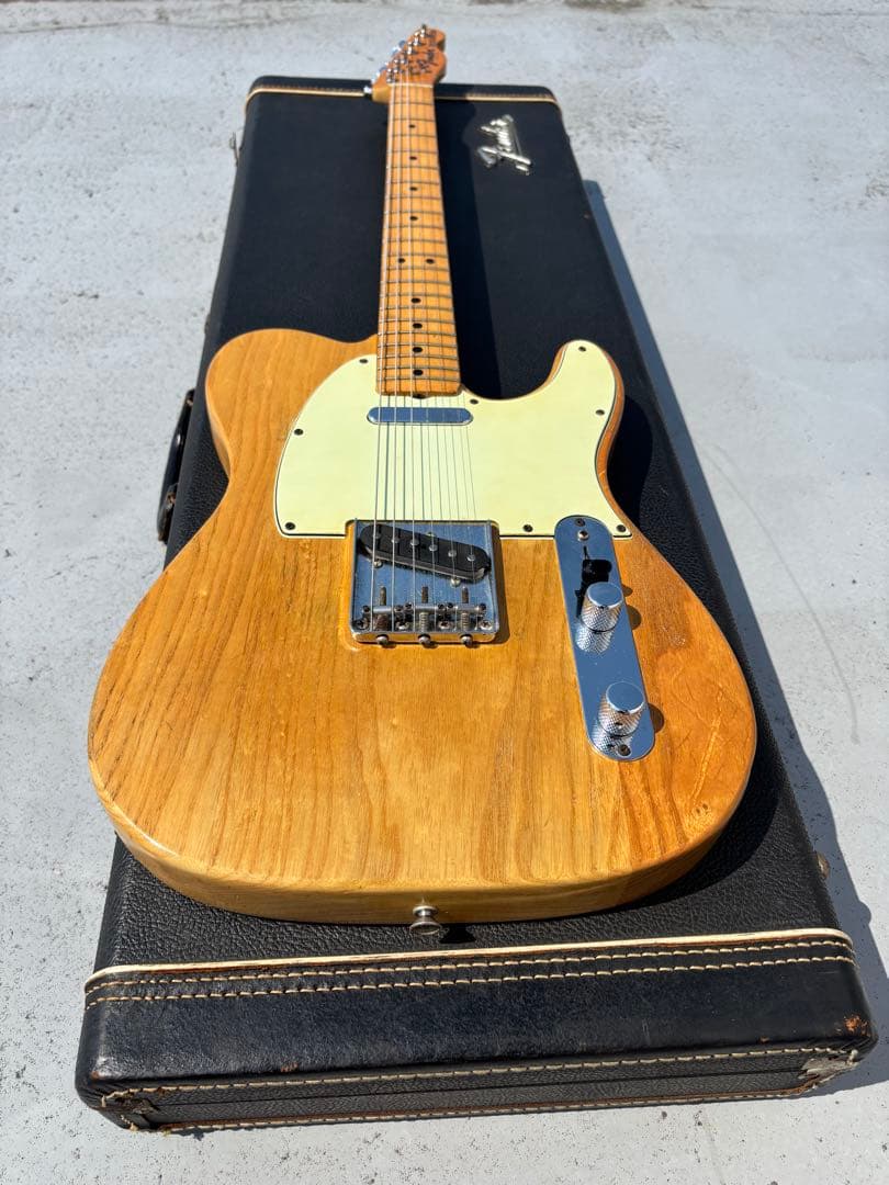 1974 Fender Telecasterリフィニッシュ