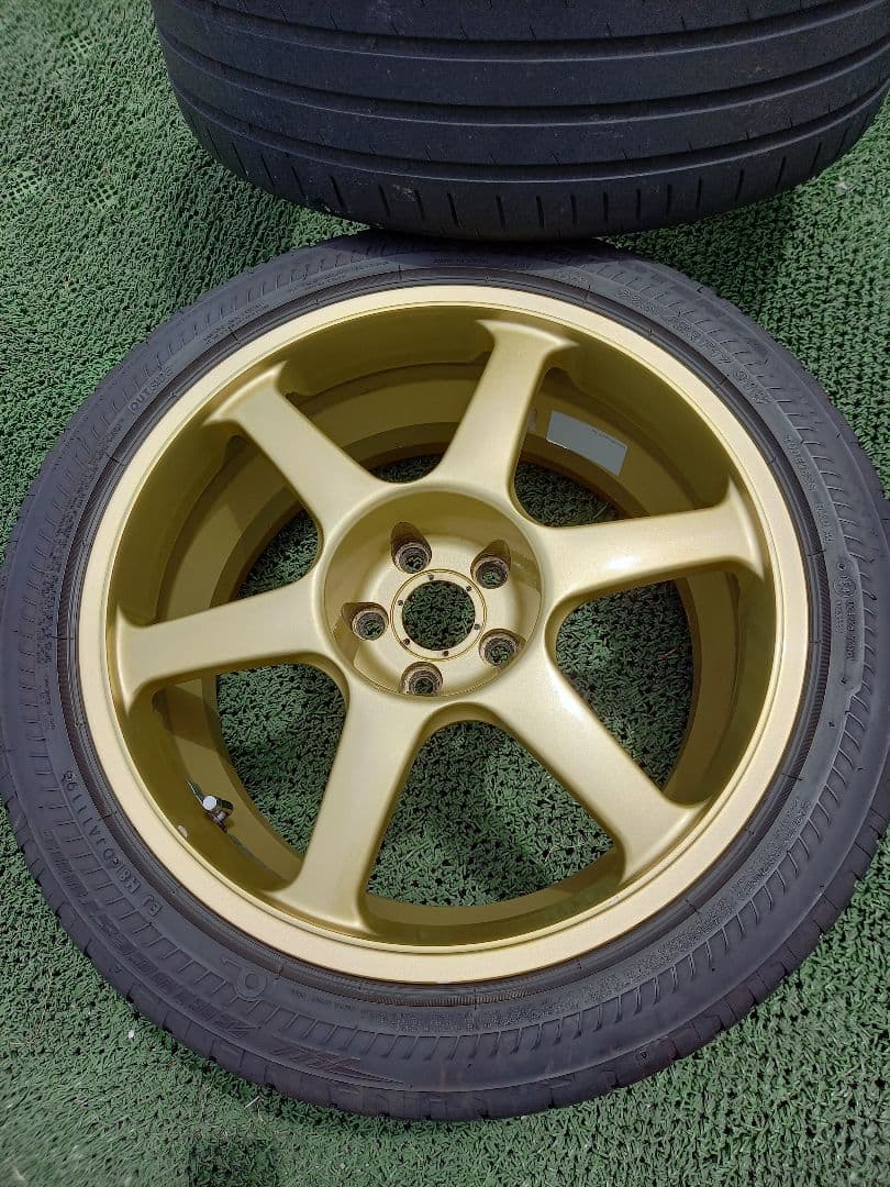 ヨコハマADVANレーシング17インチ ゴールドホイール 4本セット