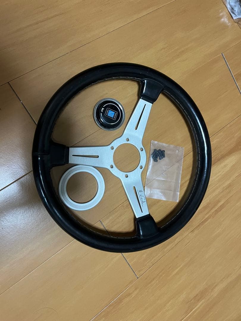 ナルディ　クラシック36 正規品　FET